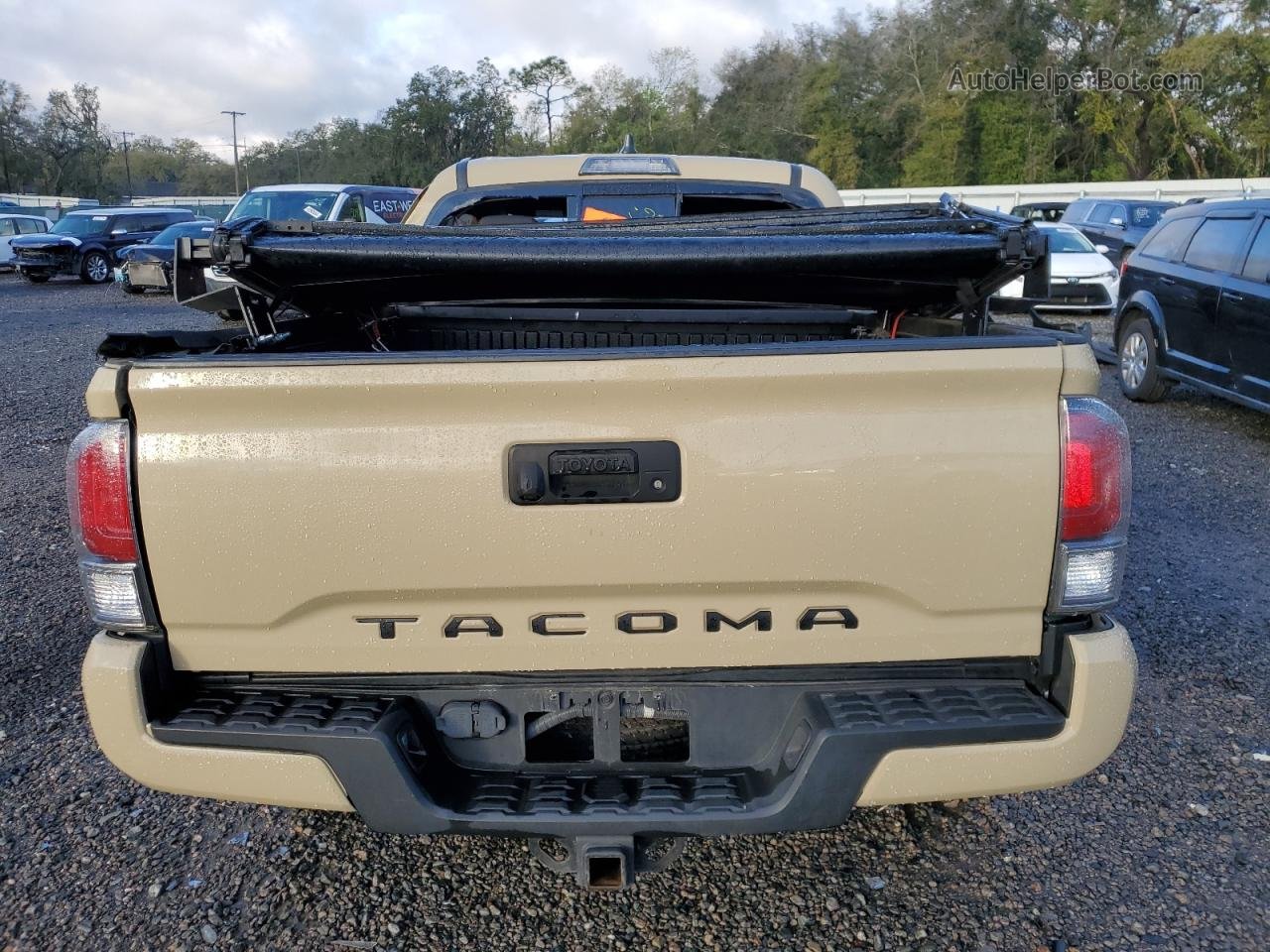 2020 Toyota Tacoma Double Cab Tan vin: 3TMAZ5CN8LM117065