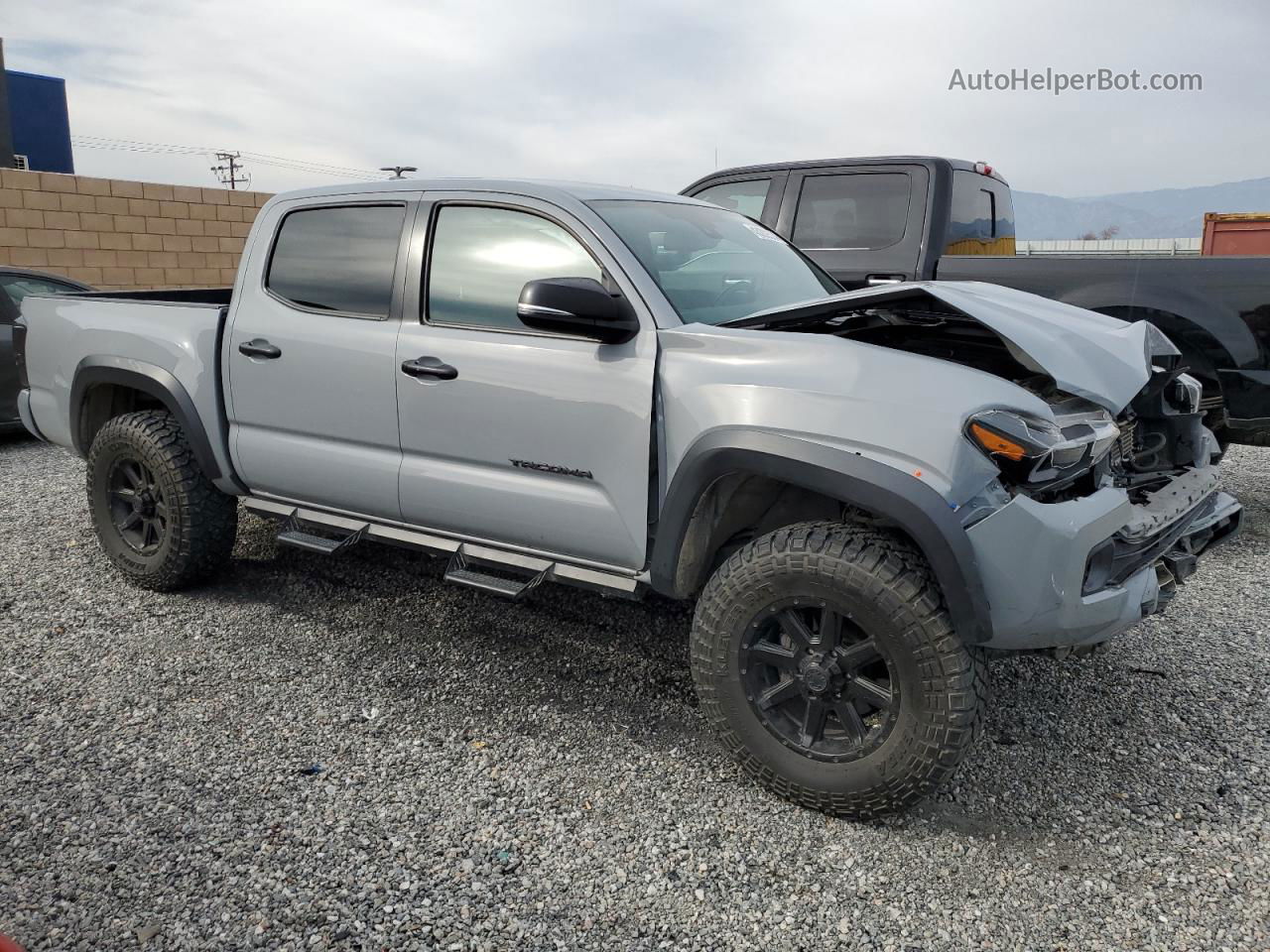 2020 Toyota Tacoma Double Cab Gray vin: 3TMAZ5CN8LM124775