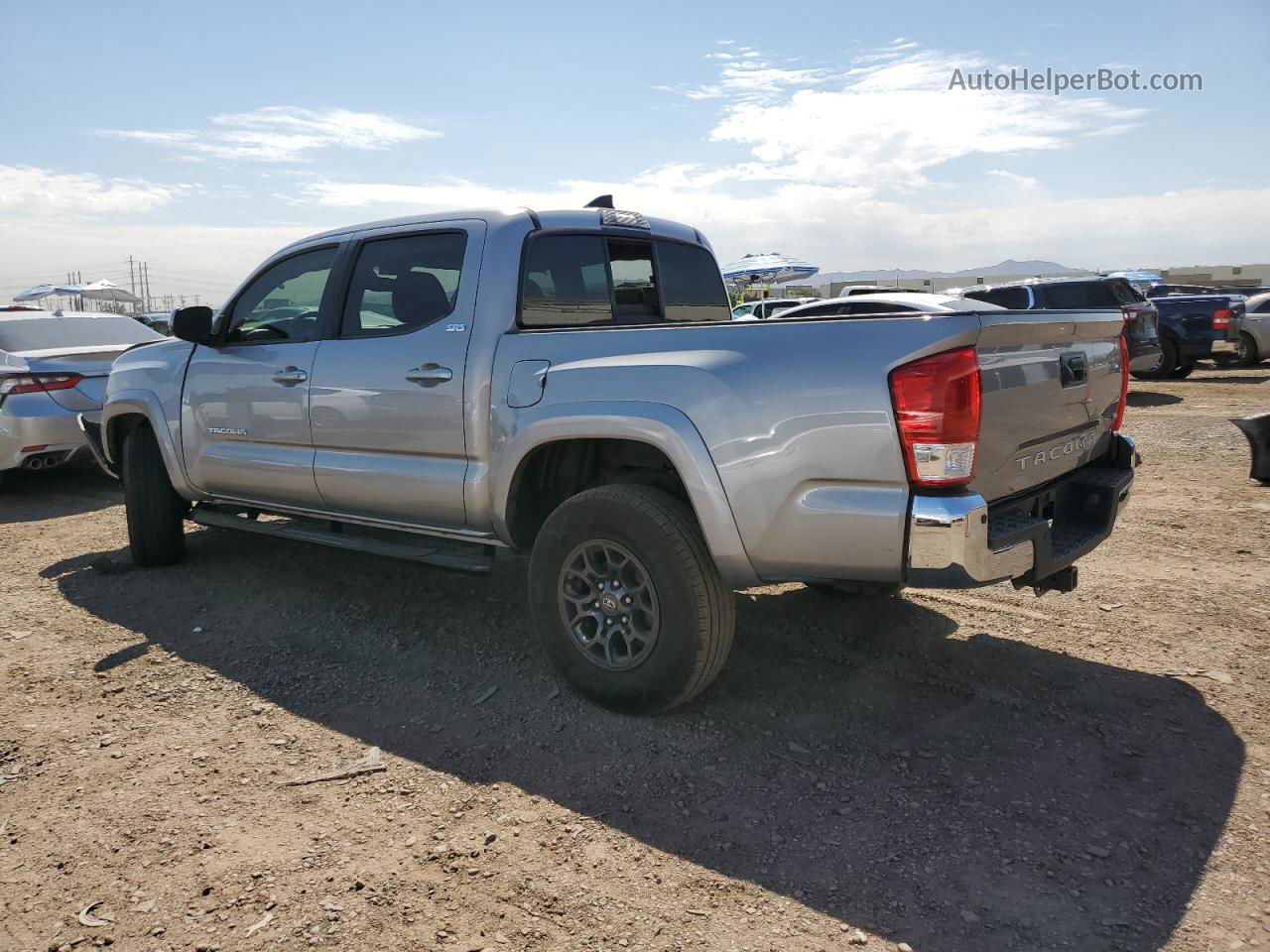 2017 Toyota Tacoma Double Cab Серебряный vin: 3TMAZ5CN9HM026930