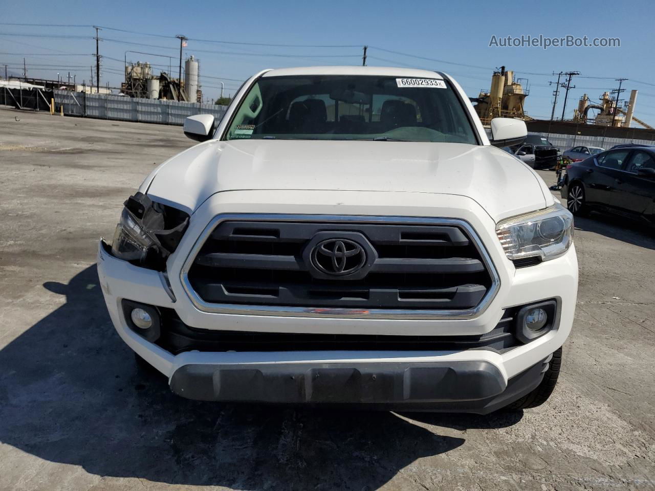 2017 Toyota Tacoma Double Cab Белый vin: 3TMAZ5CNXHM034812