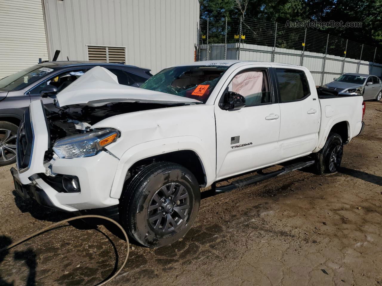 2020 Toyota Tacoma Double Cab White vin: 3TMAZ5CNXLM129475