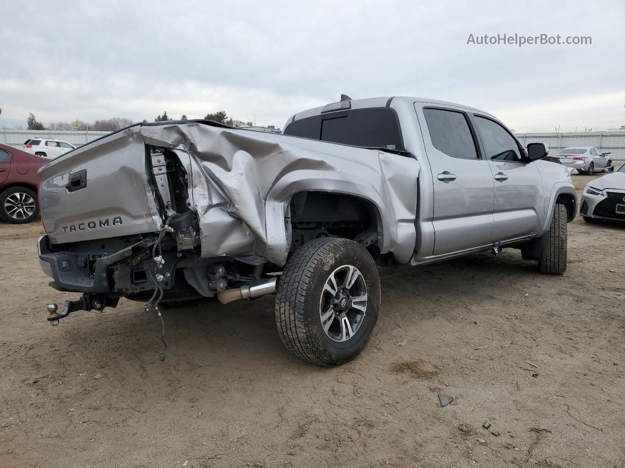 2017 Toyota Tacoma Double Cab Серебряный vin: 3TMBZ5DN4HM011416