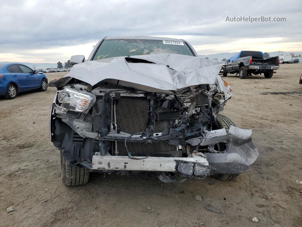 2017 Toyota Tacoma Double Cab Silver vin: 3TMBZ5DN4HM011416