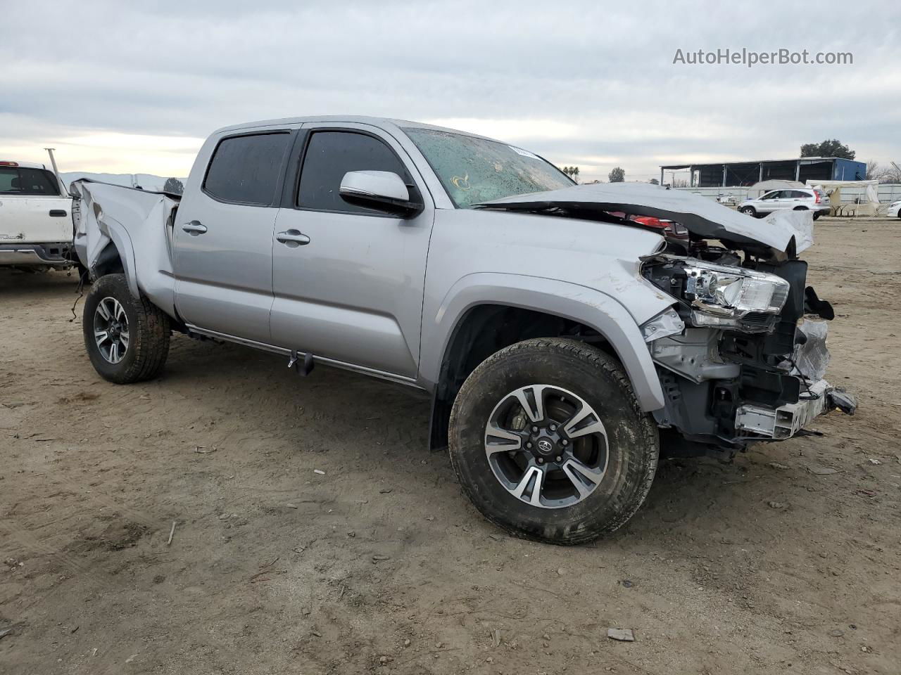 2017 Toyota Tacoma Double Cab Серебряный vin: 3TMBZ5DN4HM011416