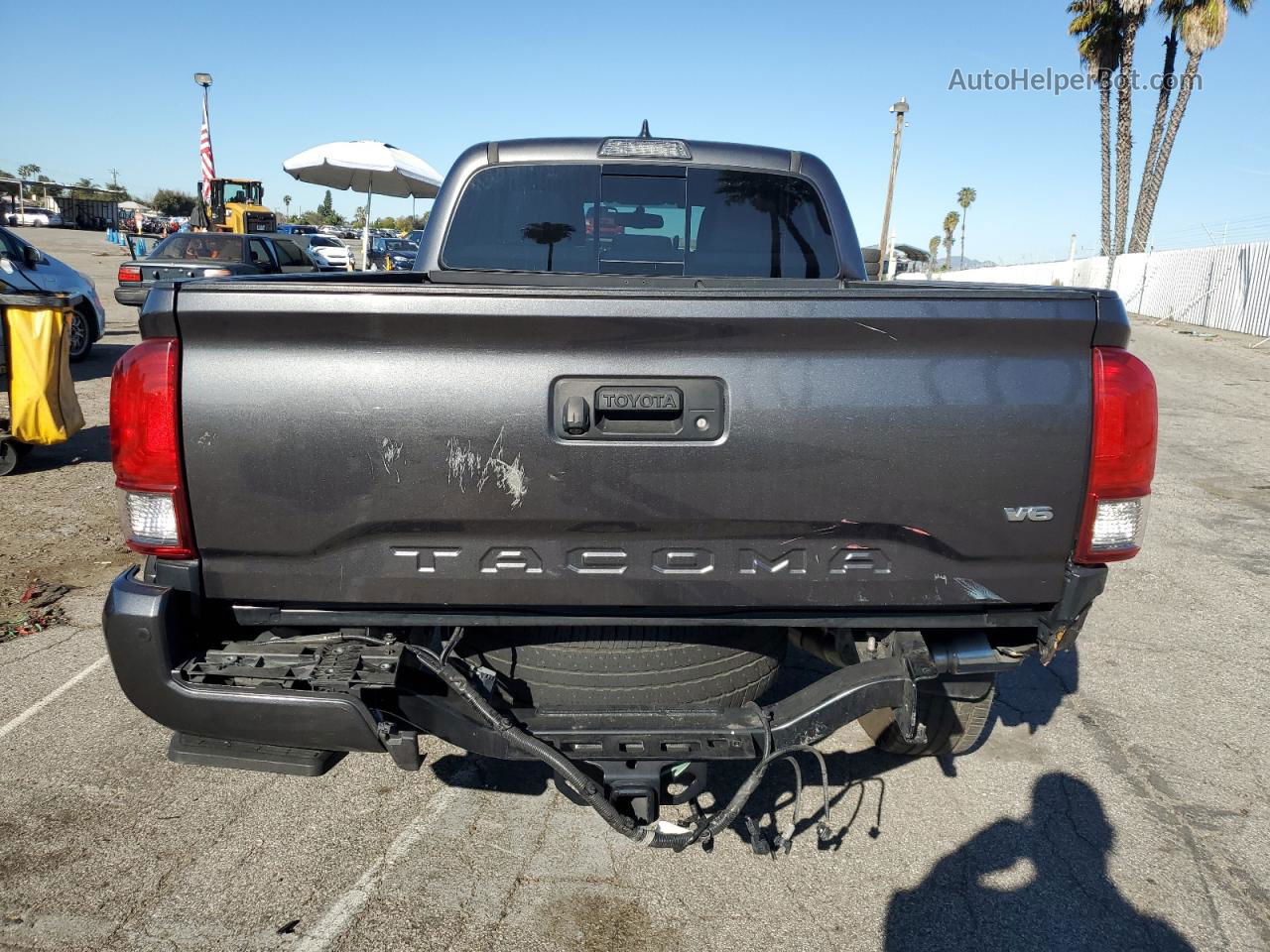 2017 Toyota Tacoma Double Cab Gray vin: 3TMBZ5DN4HM011478