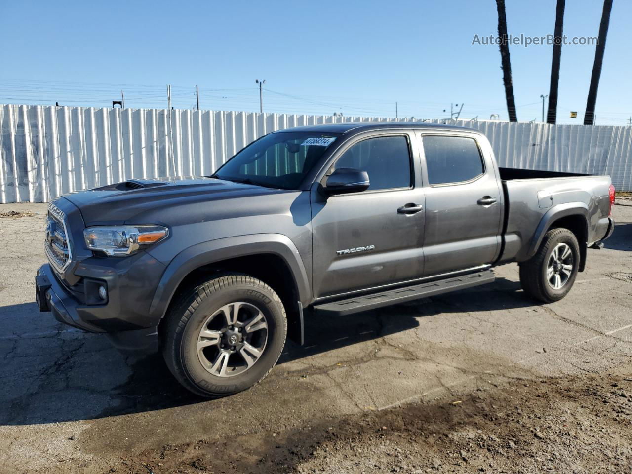 2017 Toyota Tacoma Double Cab Gray vin: 3TMBZ5DN4HM011478