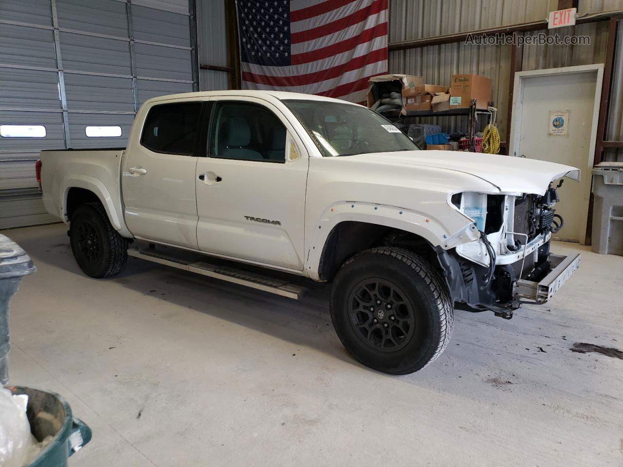 2017 Toyota Tacoma Double Cab Белый vin: 3TMCZ5AN0HM078278