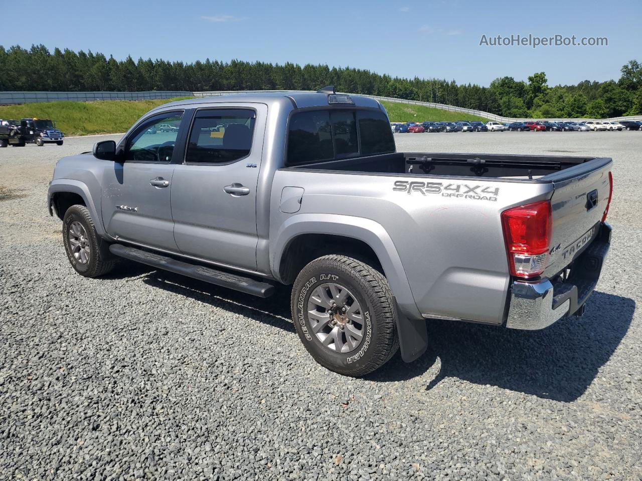 2017 Toyota Tacoma Double Cab Silver vin: 3TMCZ5AN1HM057357