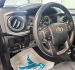 2017 Toyota Tacoma Trd Sport Серебряный vin: 3TMCZ5AN1HM099396
