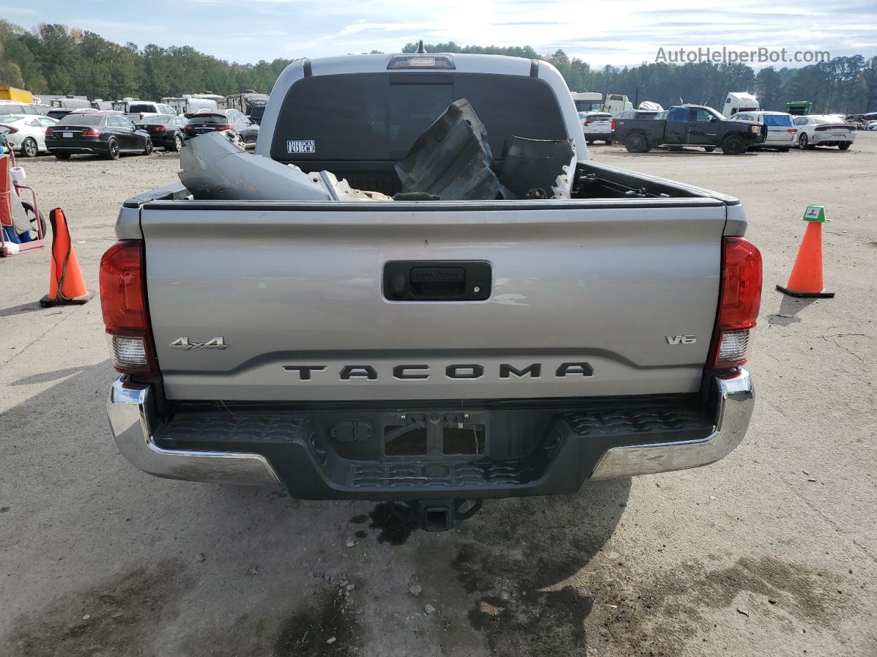 2019 Toyota Tacoma Double Cab Silver vin: 3TMCZ5AN1KM192751