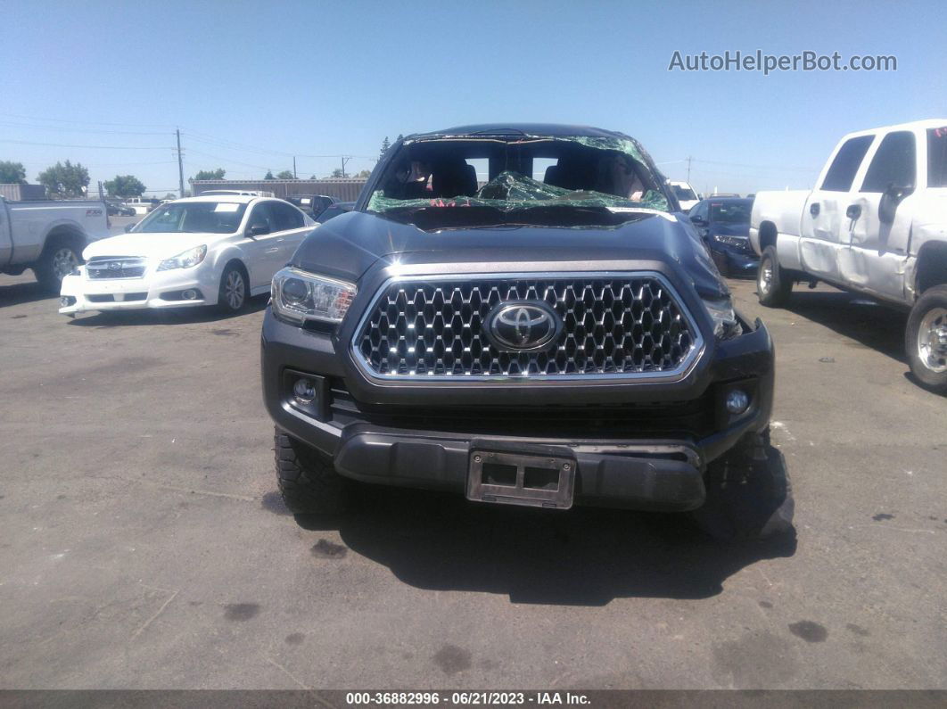 2019 Toyota Tacoma 4wd Sr/sr5/trd Sport Gray vin: 3TMCZ5AN1KM256822