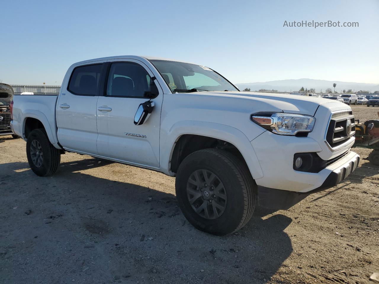 2021 Toyota Tacoma Double Cab White vin: 3TMCZ5AN1MM398736