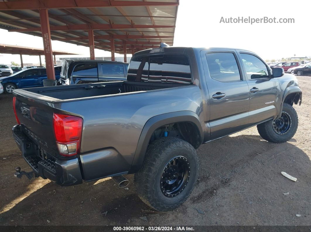 2017 Toyota Tacoma Dbl Cab/sr/trdspt/or/pro Black vin: 3TMCZ5AN2HM043905