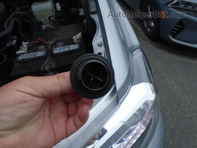 2021 Toyota Tacoma 4wd Sr/sr5/trd Sport Серебряный vin: 3TMCZ5AN2MM418363