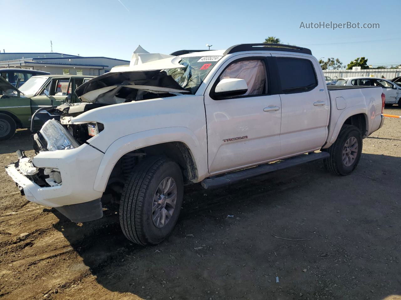 2017 Toyota Tacoma Double Cab White vin: 3TMCZ5AN3HM091445