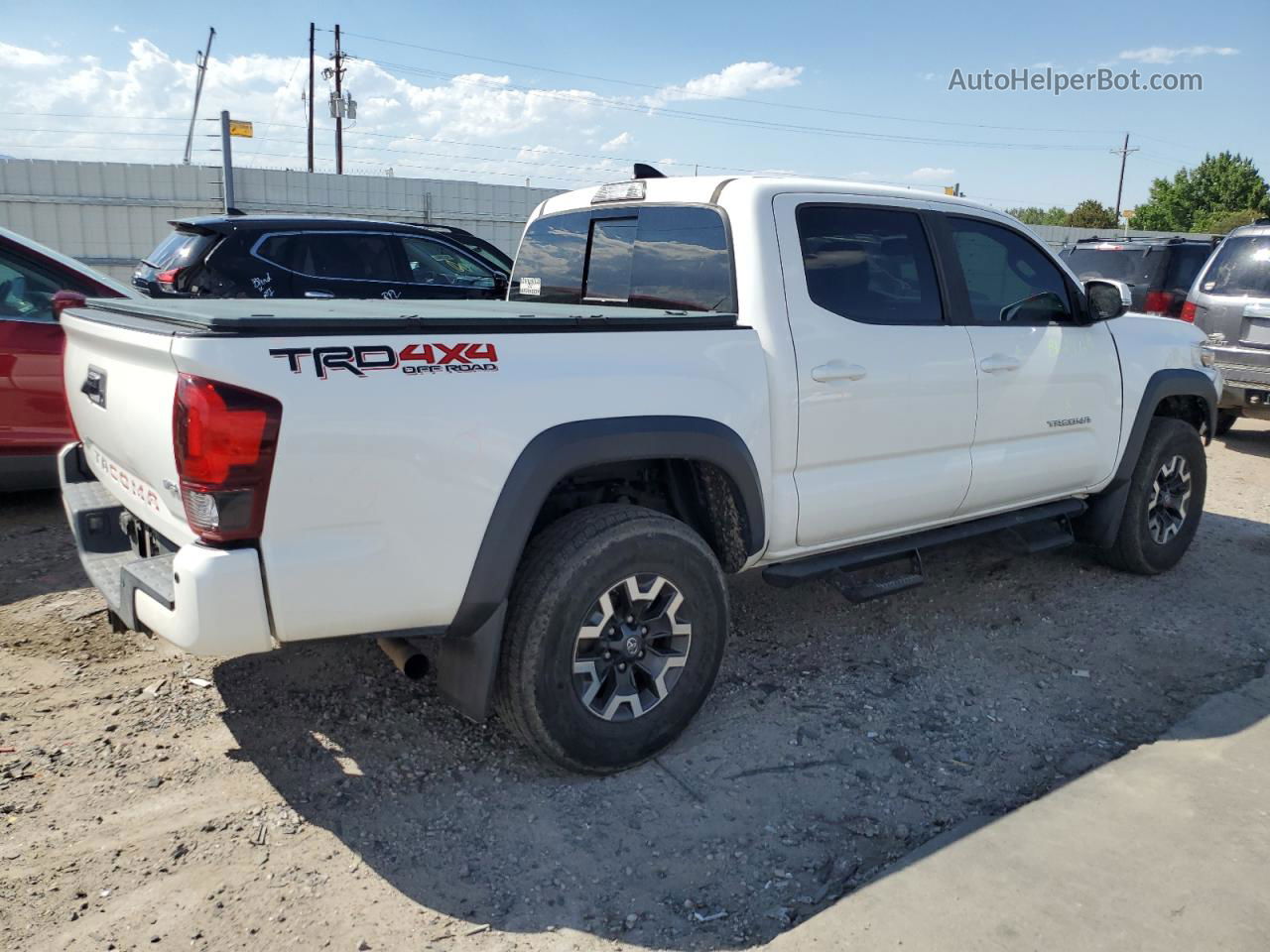 2019 Toyota Tacoma Double Cab White vin: 3TMCZ5AN3KM209355