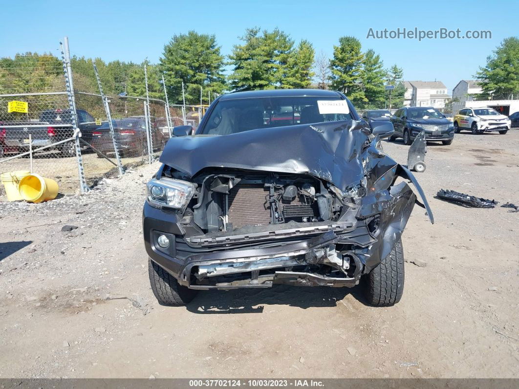 2019 Toyota Tacoma Trd Off Road Gray vin: 3TMCZ5AN3KM210022