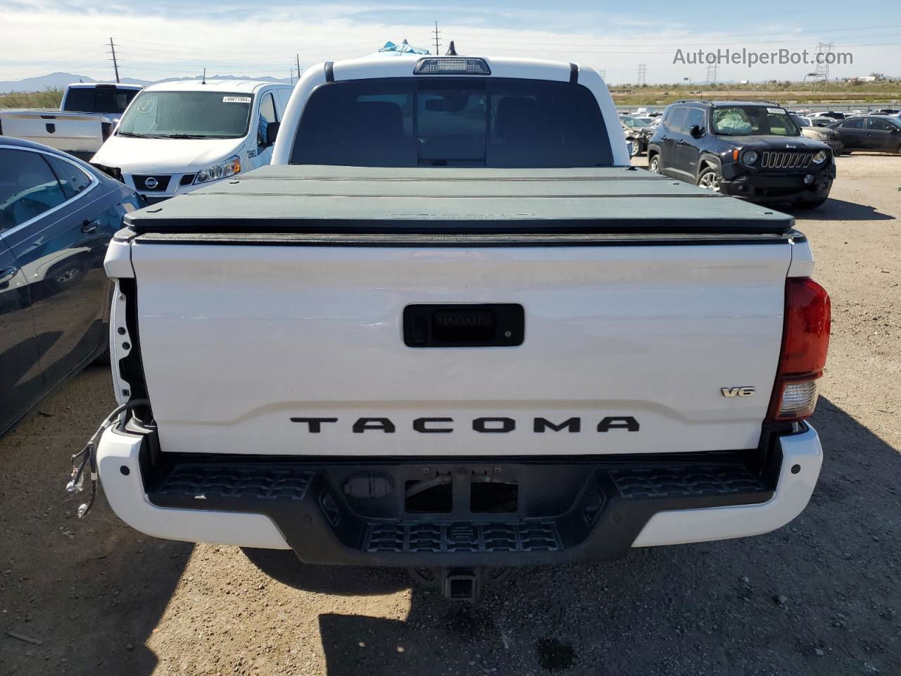 2019 Toyota Tacoma Double Cab White vin: 3TMCZ5AN3KM239973