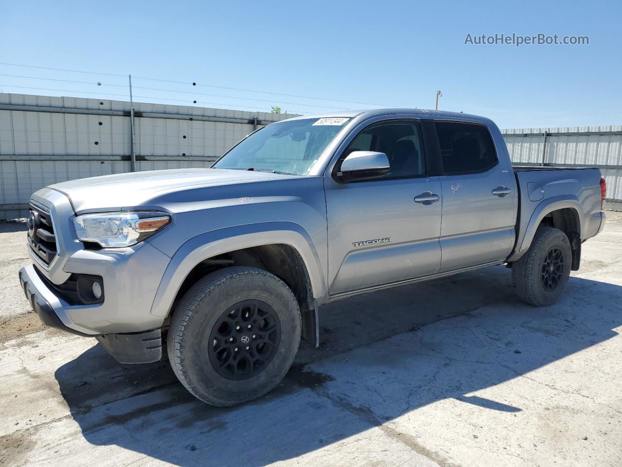 2019 Toyota Tacoma Double Cab Silver vin: 3TMCZ5AN3KM265196