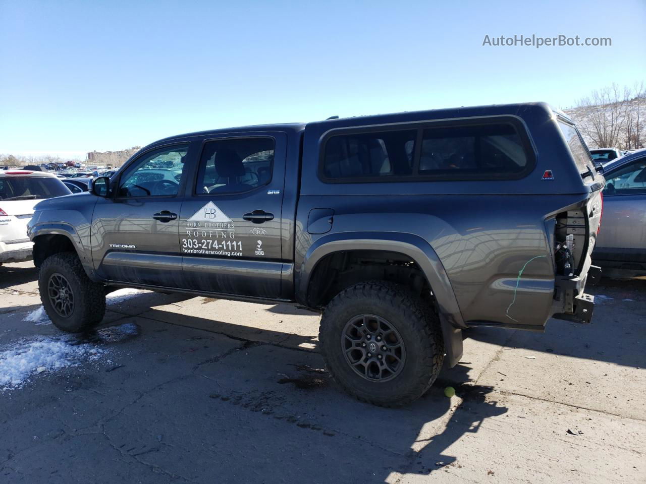 2017 Toyota Tacoma Double Cab Gray vin: 3TMCZ5AN4HM068353