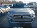 2017 Toyota Tacoma Trd Off Road Silver vin: 3TMCZ5AN4HM108981