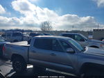 2017 Toyota Tacoma Trd Off Road Silver vin: 3TMCZ5AN4HM108981