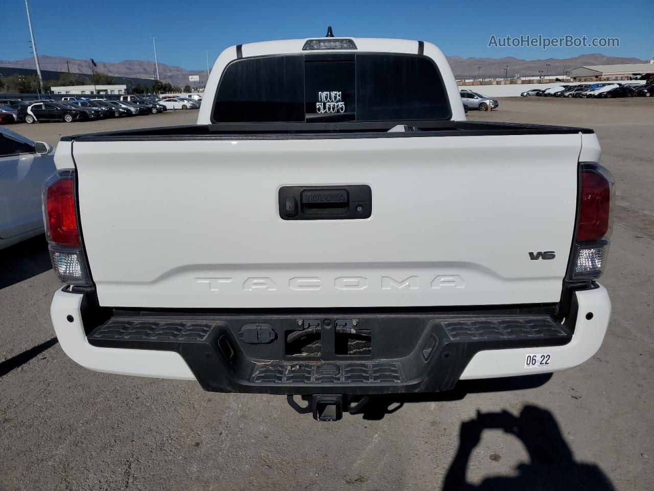 2020 Toyota Tacoma Double Cab White vin: 3TMCZ5AN4LM320191