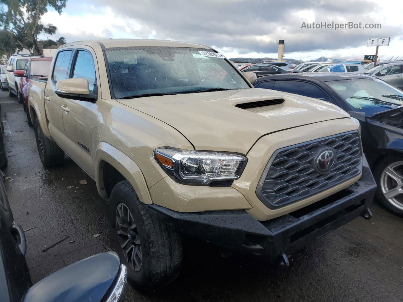 2020 Toyota Tacoma Double Cab Желто-коричневый vin: 3TMCZ5AN4LM321437