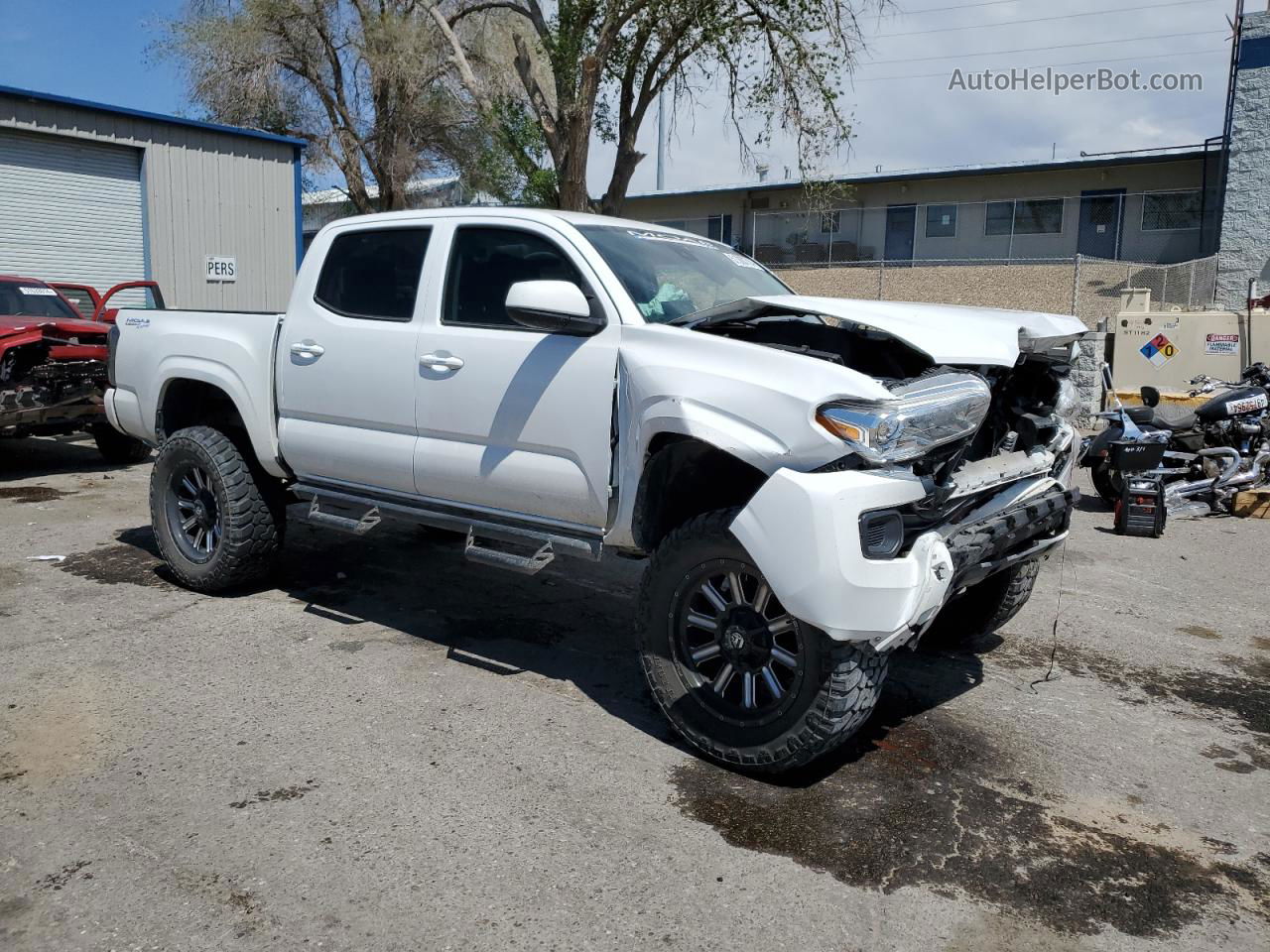 2020 Toyota Tacoma Double Cab White vin: 3TMCZ5AN4LM325455