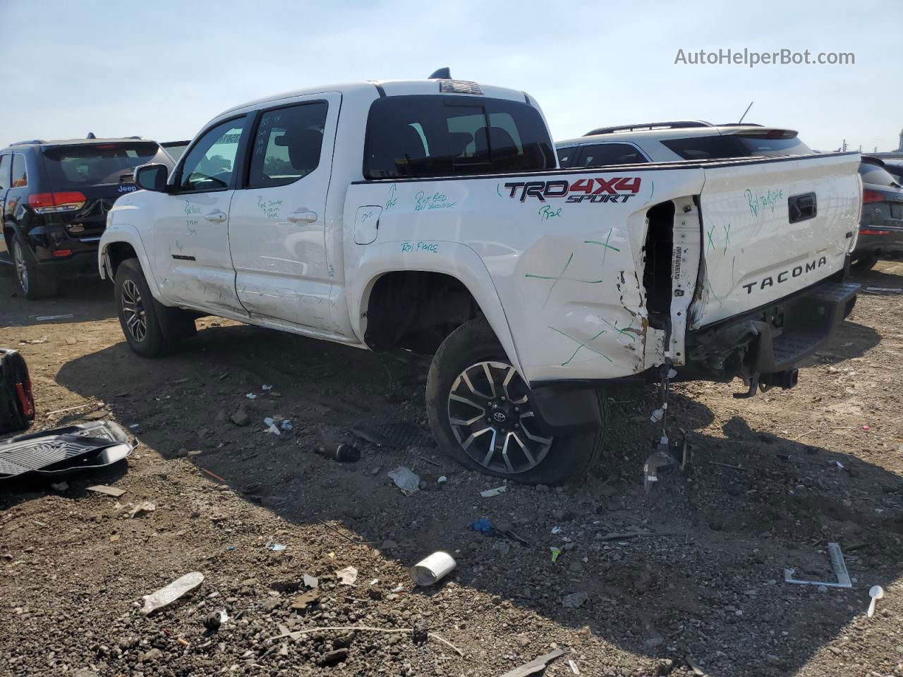 2020 Toyota Tacoma Double Cab White vin: 3TMCZ5AN4LM327481