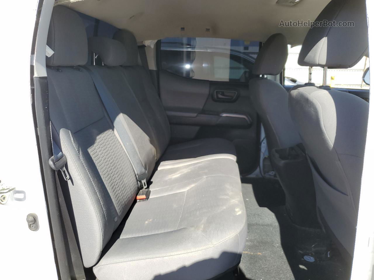 2017 Toyota Tacoma Double Cab Белый vin: 3TMCZ5AN6HM044880