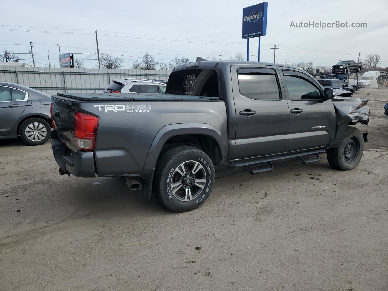 2017 Toyota Tacoma Double Cab Gray vin: 3TMCZ5AN6HM115012