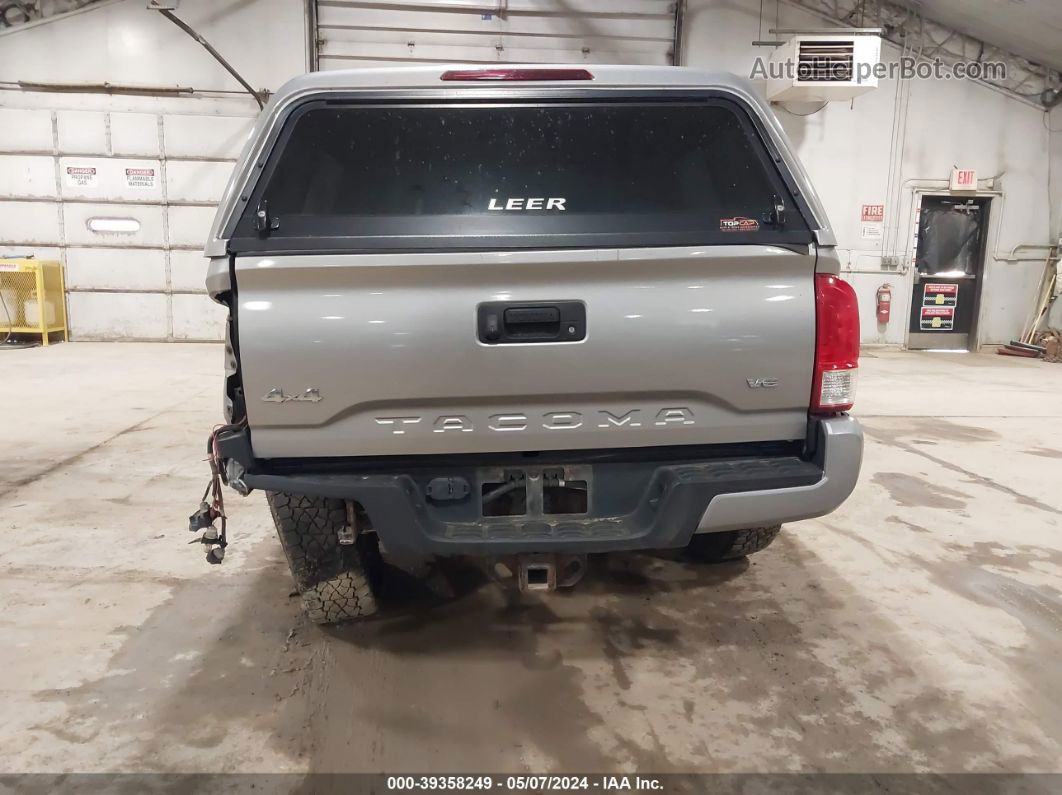 2017 Toyota Tacoma Sr V6 Silver vin: 3TMCZ5AN6HM118931