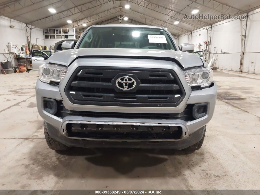 2017 Toyota Tacoma Sr V6 Silver vin: 3TMCZ5AN6HM118931