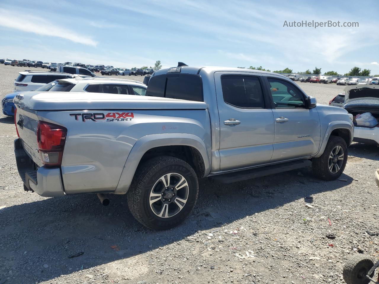 2019 Toyota Tacoma Double Cab Silver vin: 3TMCZ5AN6KM238736