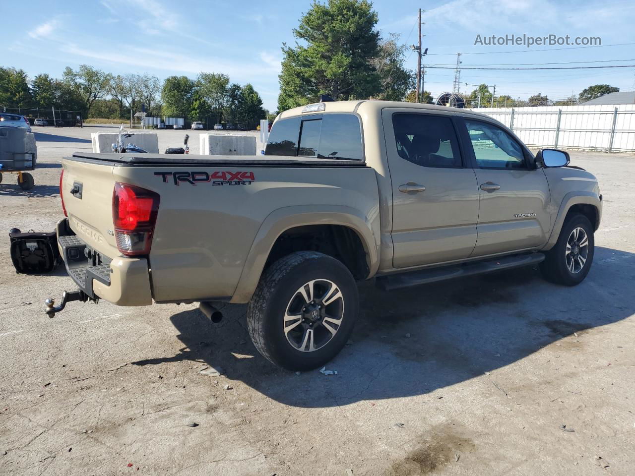 2019 Toyota Tacoma Double Cab Желто-коричневый vin: 3TMCZ5AN6KM281747