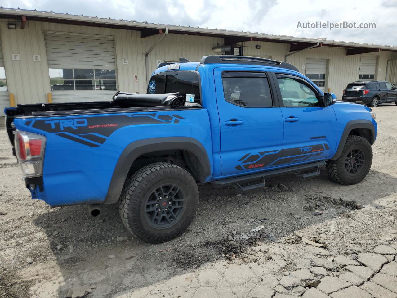 2020 Toyota Tacoma Double Cab Blue vin: 3TMCZ5AN6LM290028