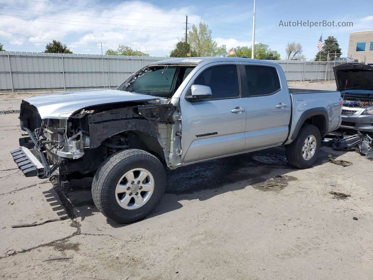 2020 Toyota Tacoma Double Cab Серебряный vin: 3TMCZ5AN6LM331855