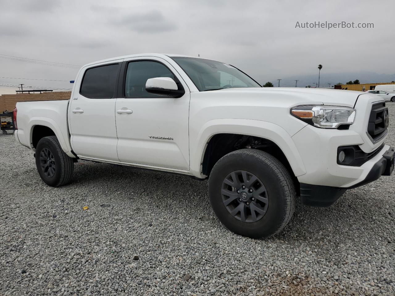 2021 Toyota Tacoma Double Cab White vin: 3TMCZ5AN6MM415806