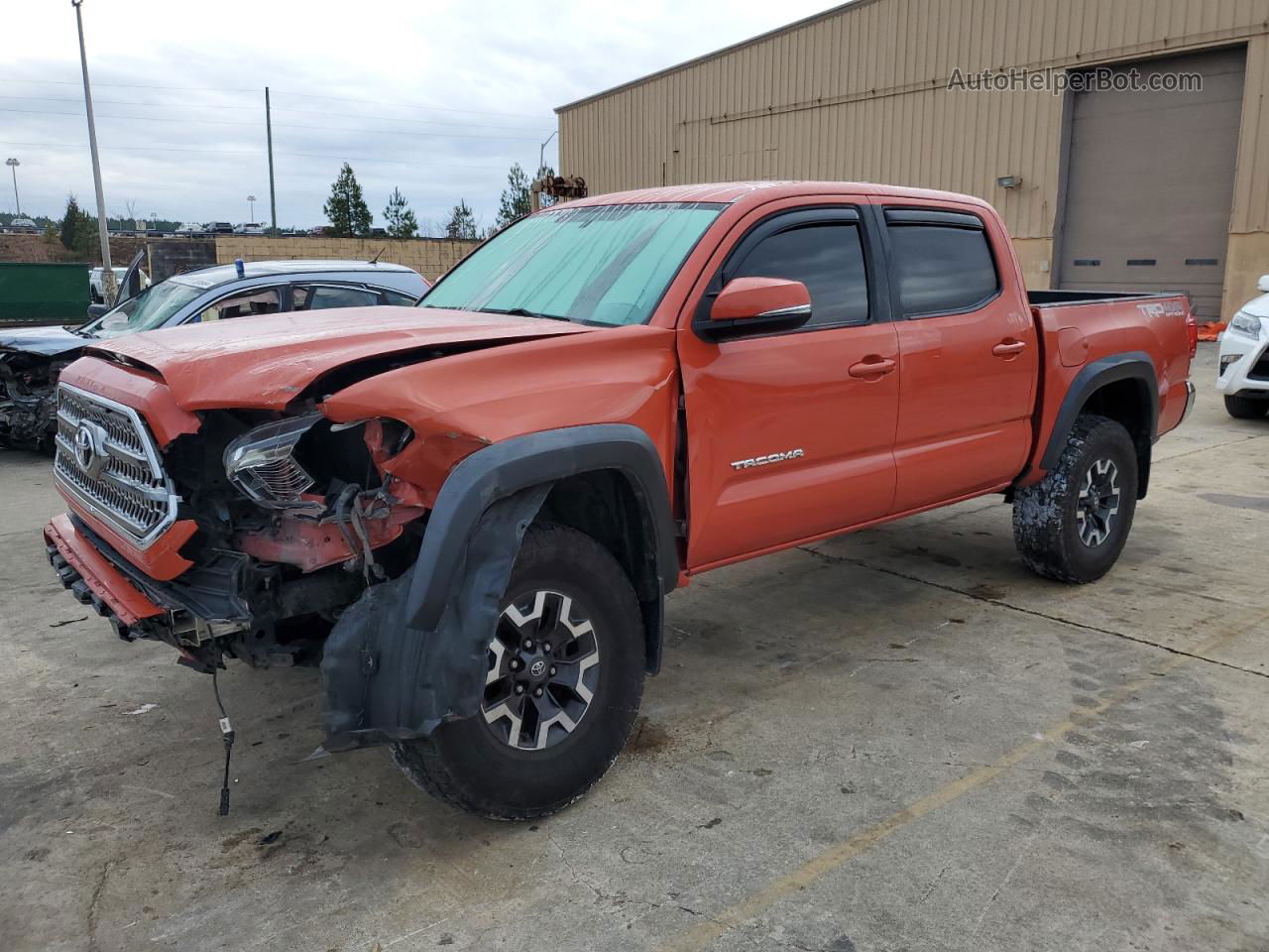 2017 Toyota Tacoma Double Cab Оранжевый vin: 3TMCZ5AN7HM054074