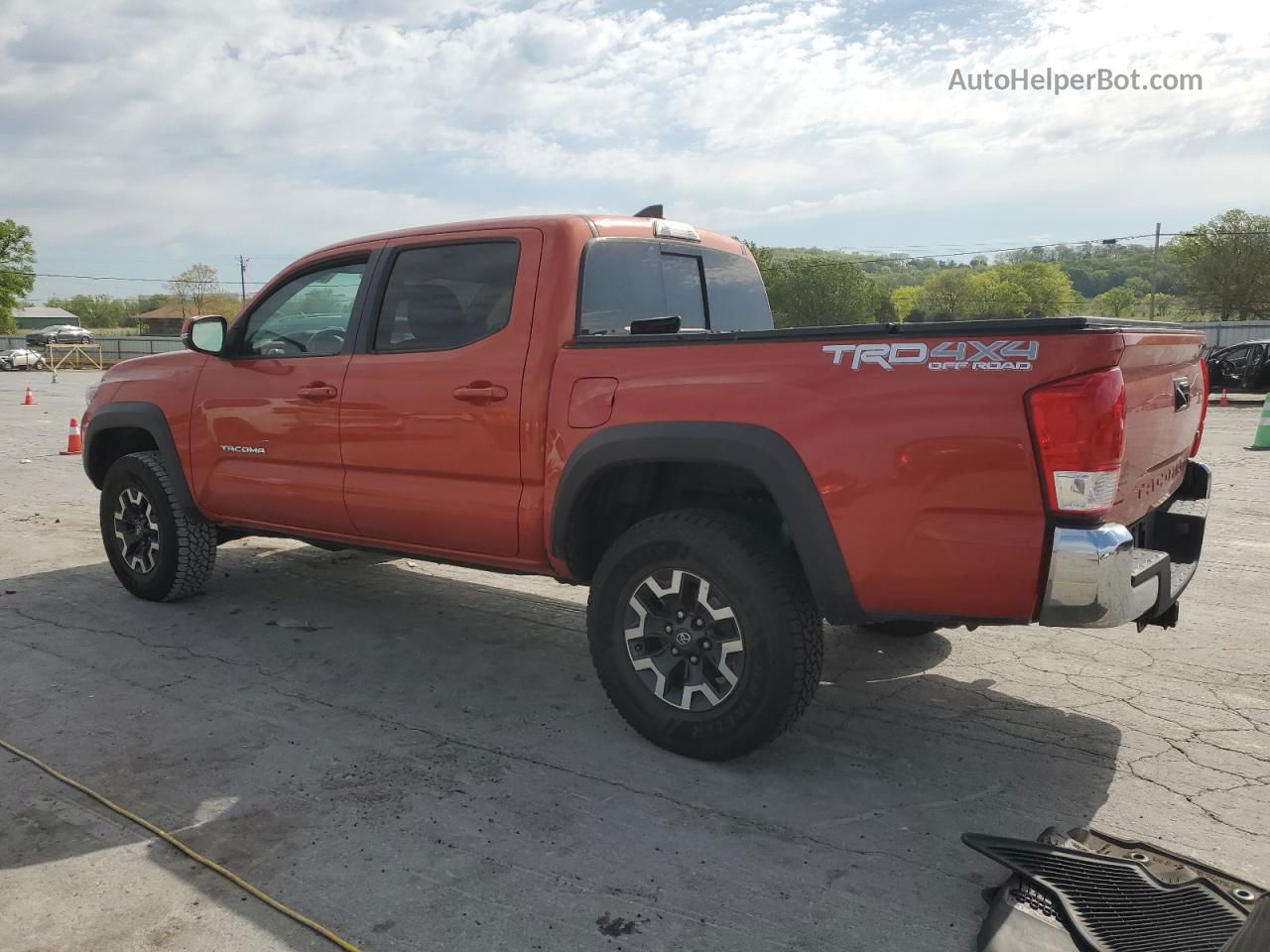 2017 Toyota Tacoma Double Cab Orange vin: 3TMCZ5AN7HM060246