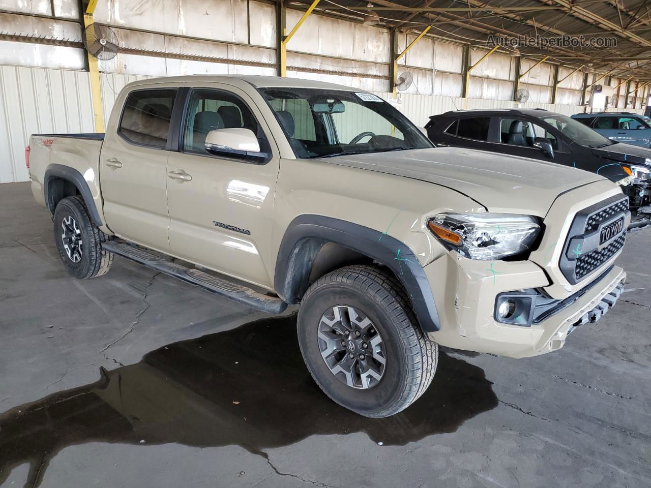 2017 Toyota Tacoma Double Cab Tan vin: 3TMCZ5AN7HM091383