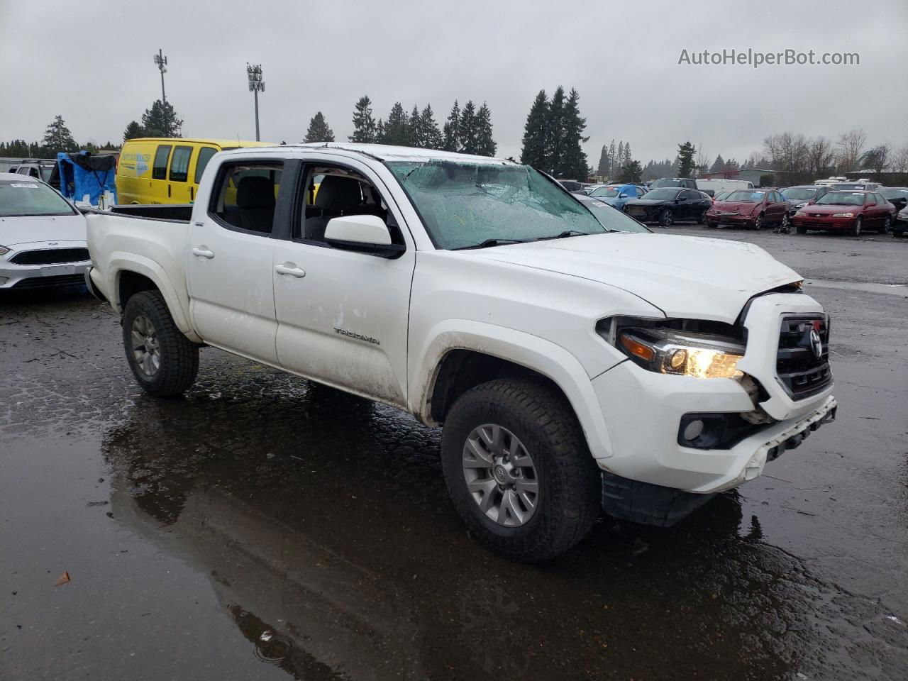 2017 Toyota Tacoma Double Cab White vin: 3TMCZ5AN7HM120820