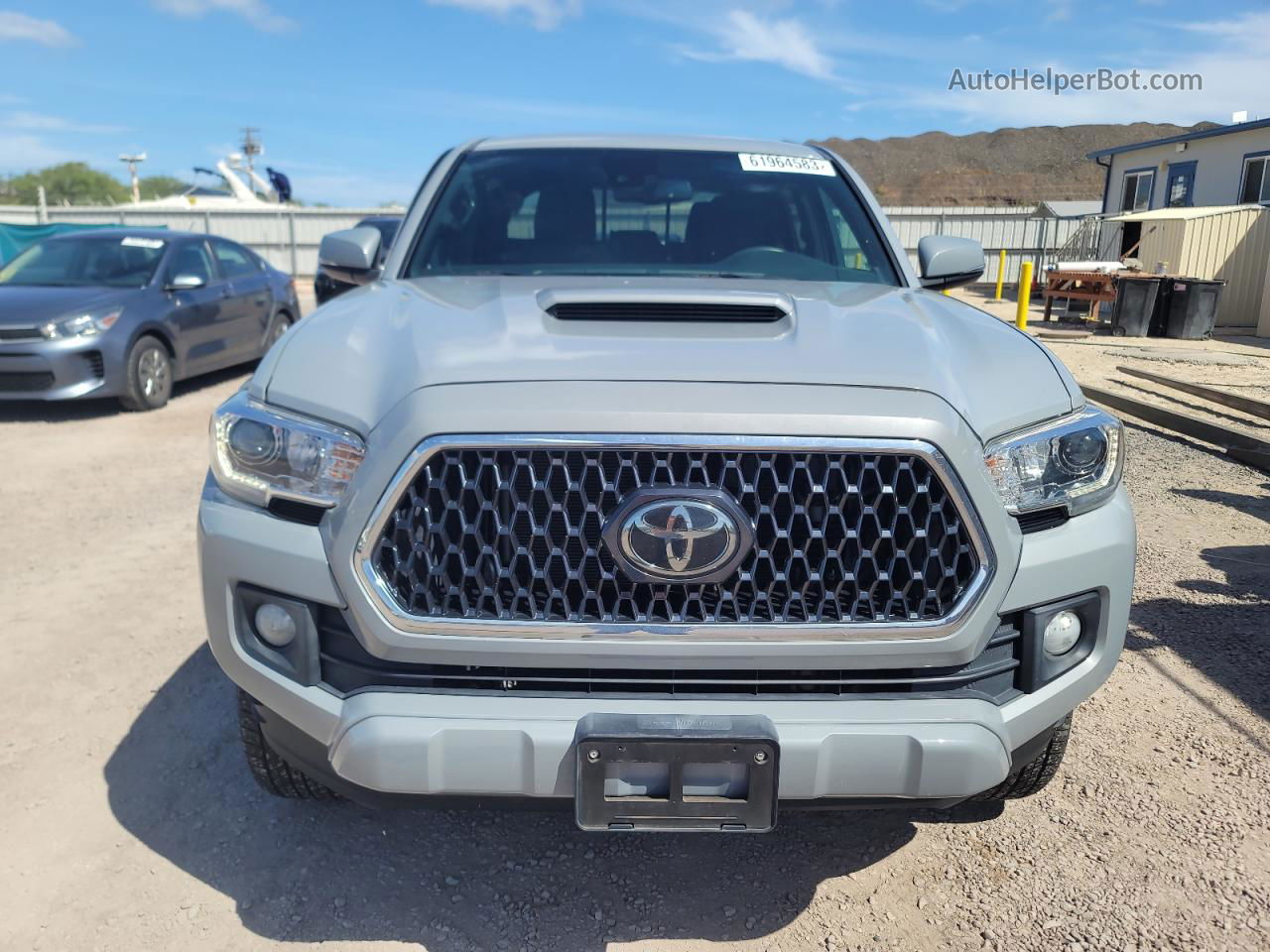 2019 Toyota Tacoma Double Cab Gray vin: 3TMCZ5AN7KM242391