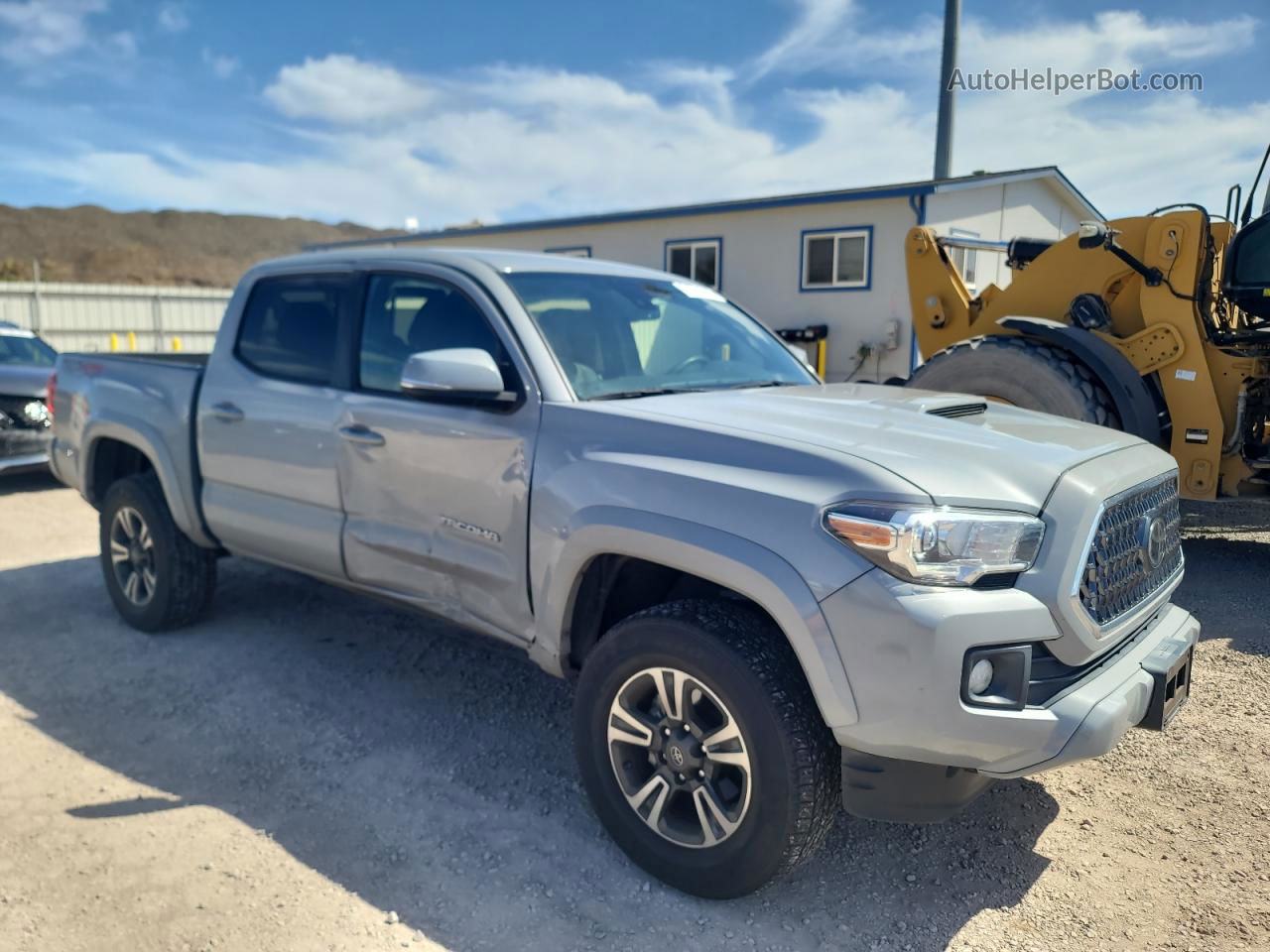 2019 Toyota Tacoma Double Cab Gray vin: 3TMCZ5AN7KM242391