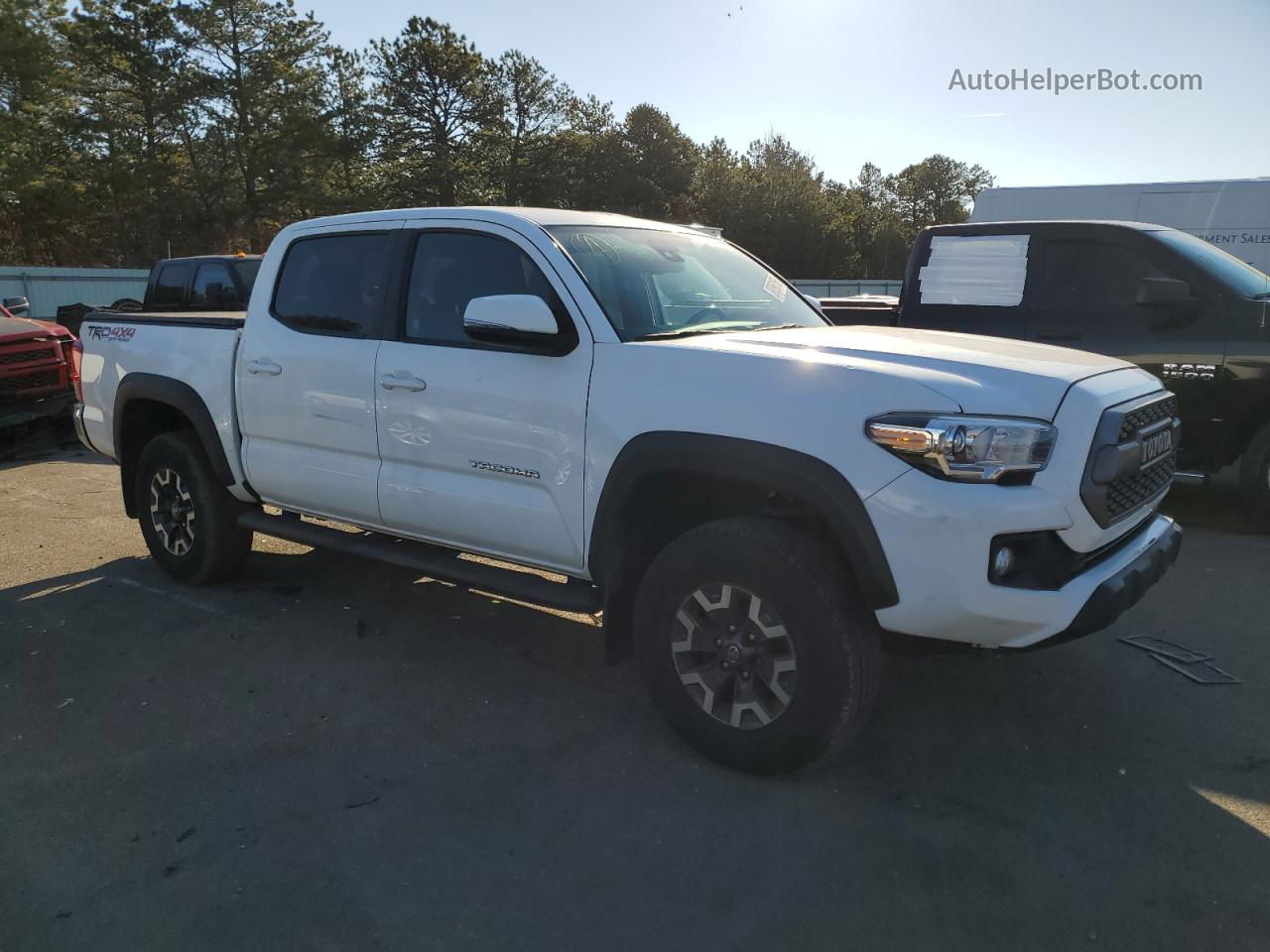 2019 Toyota Tacoma Double Cab White vin: 3TMCZ5AN7KM247901