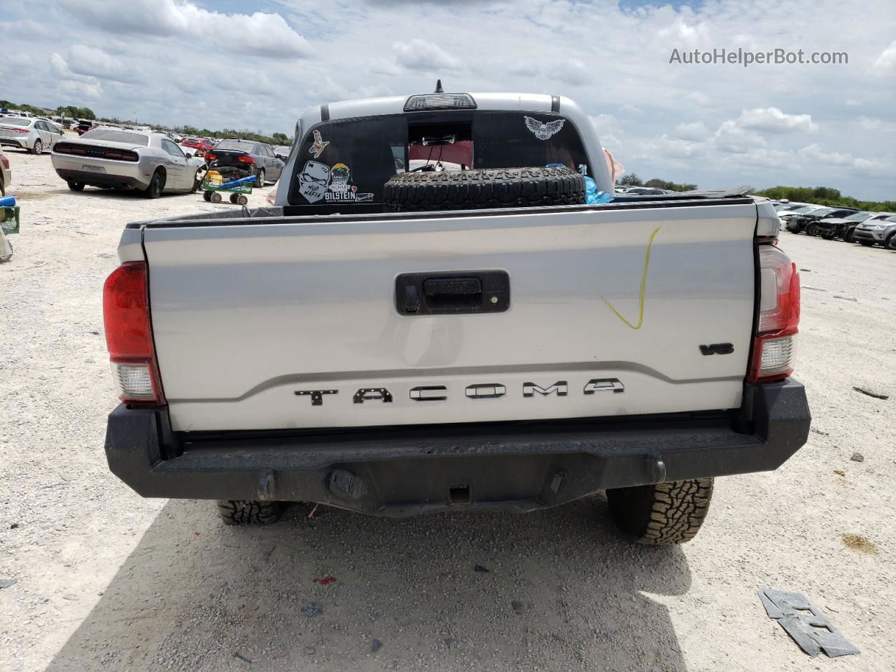 2019 Toyota Tacoma Double Cab Silver vin: 3TMCZ5AN7KM273933