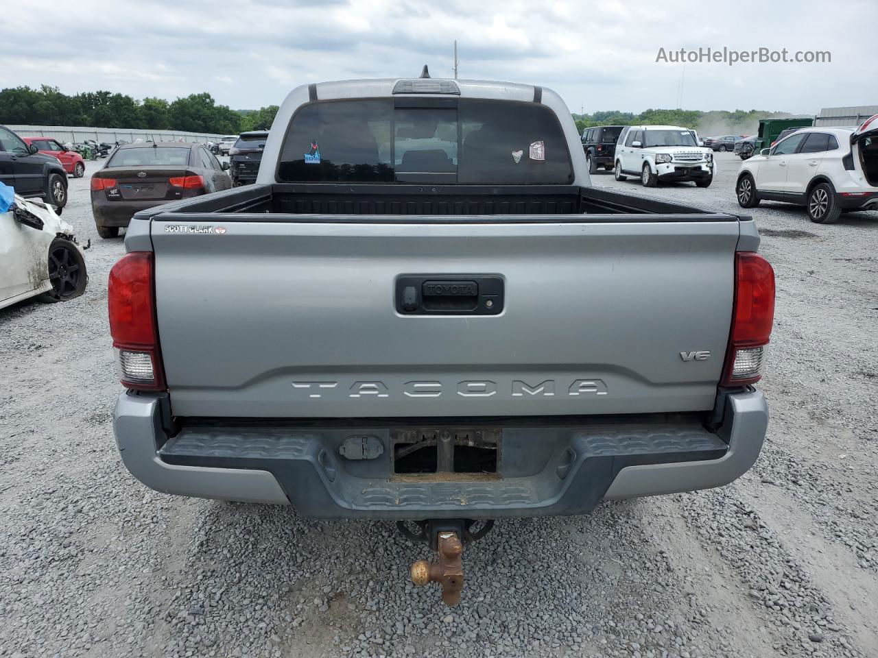 2019 Toyota Tacoma Double Cab Silver vin: 3TMCZ5AN8KM198000