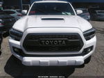 2021 Toyota Tacoma Trd Sport White vin: 3TMCZ5AN8MM450931