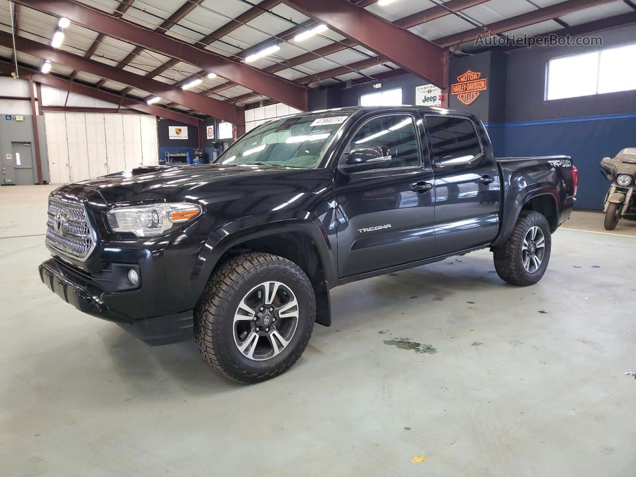 2017 Toyota Tacoma Double Cab Black vin: 3TMCZ5AN9HM047174